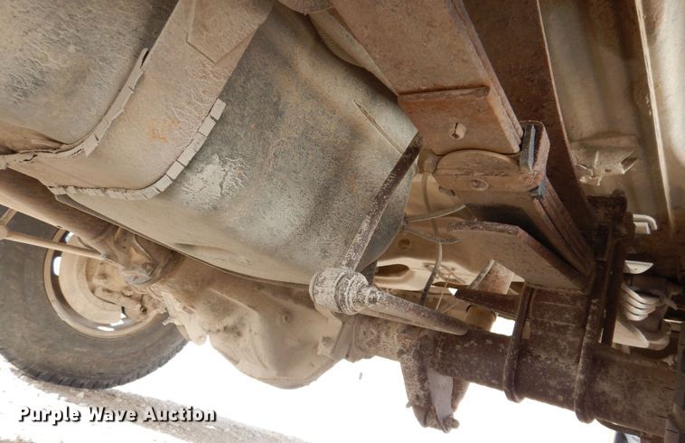 image for item KW9581 2003 Ford F250 Super Duty XL  pickup truck