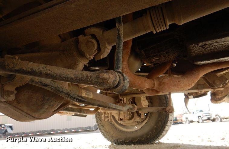 image for item KW9581 2003 Ford F250 Super Duty XL  pickup truck