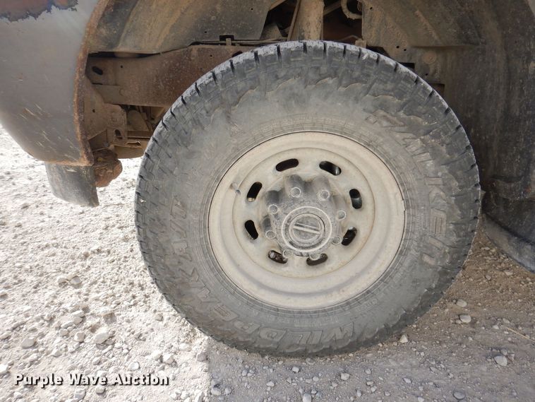 image for item KW9581 2003 Ford F250 Super Duty XL  pickup truck