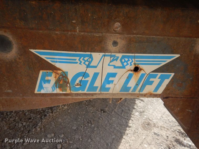 image for item KW9583 2004 Ford F250 Super Duty XL  pickup truck