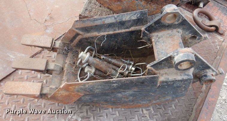 image for item KW9584 Kelley B851  backhoe attachment