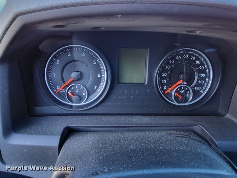 image for item LR9142 2013 Dodge Ram 1500  Crew Cab pickup truck