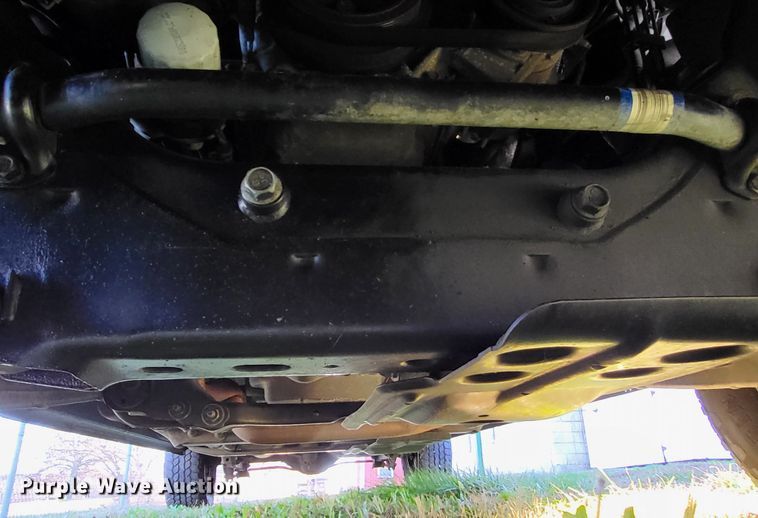 image for item LR9142 2013 Dodge Ram 1500  Crew Cab pickup truck