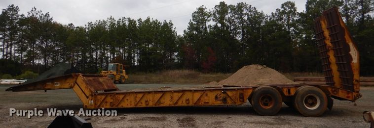 image for item LT9006 1979 Heavy Haul LFF35B  lowboy equipment trailer