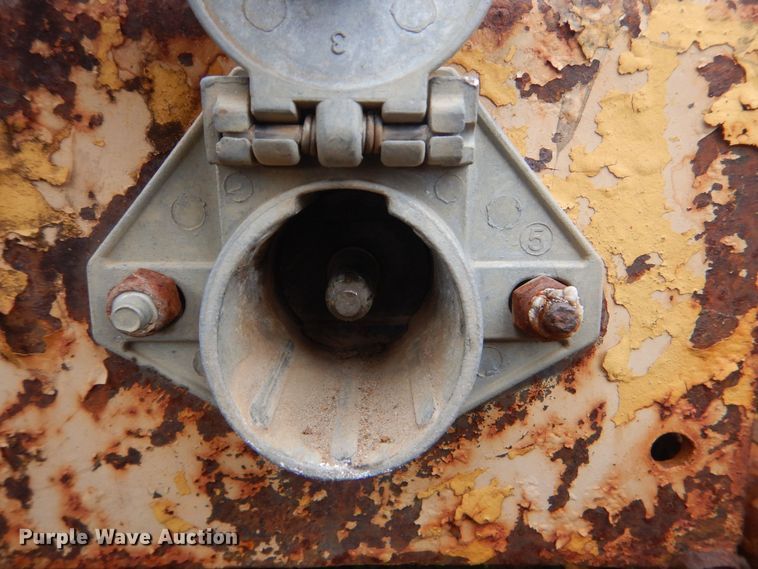 image for item LT9006 1979 Heavy Haul LFF35B  lowboy equipment trailer