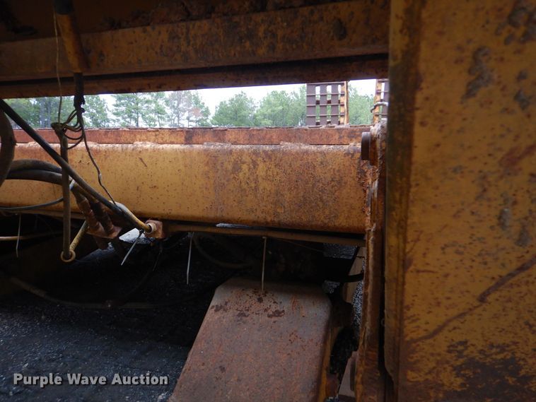 image for item LT9006 1979 Heavy Haul LFF35B  lowboy equipment trailer