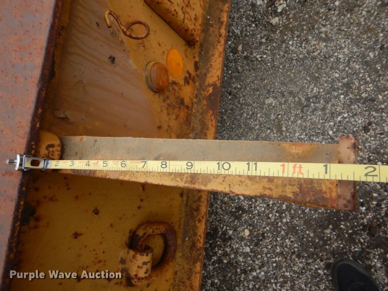 image for item LT9006 1979 Heavy Haul LFF35B  lowboy equipment trailer