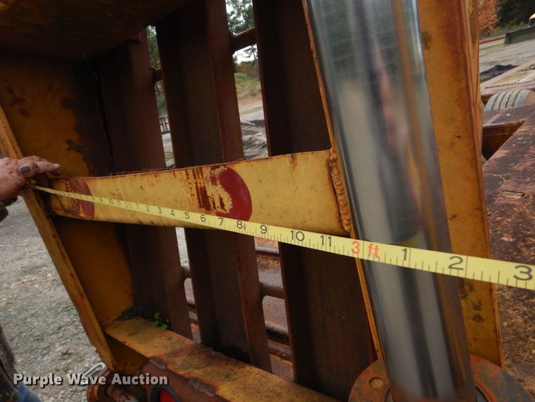 image for item LT9006 1979 Heavy Haul LFF35B  lowboy equipment trailer