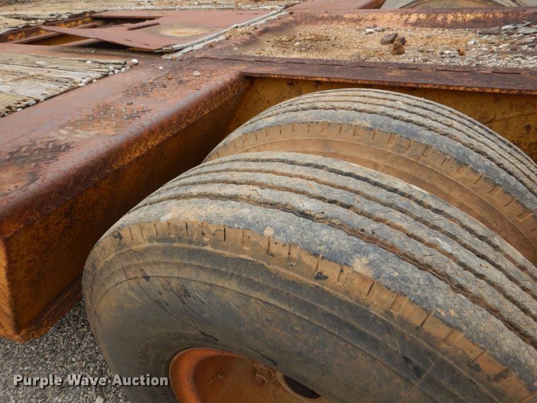 image for item LT9006 1979 Heavy Haul LFF35B  lowboy equipment trailer