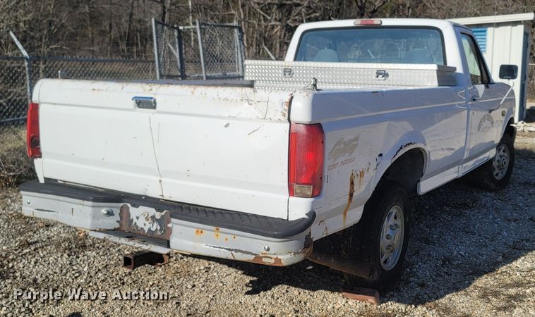 image for item MH9661 1995 Ford F150  pickup truck