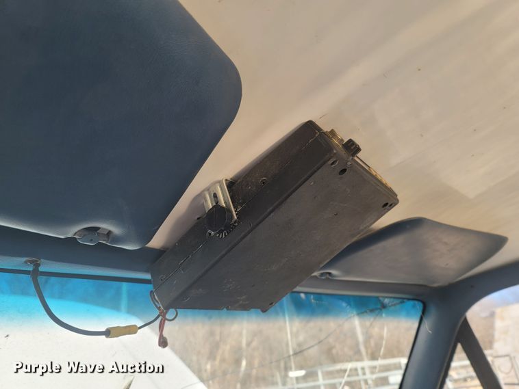 image for item MH9661 1995 Ford F150  pickup truck