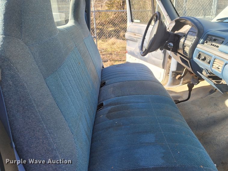 image for item MH9661 1995 Ford F150  pickup truck