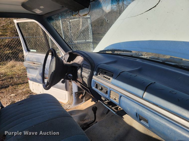 image for item MH9661 1995 Ford F150  pickup truck