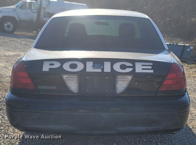 image for item MH9662 2008 Ford Crown Victoria Police Interceptor