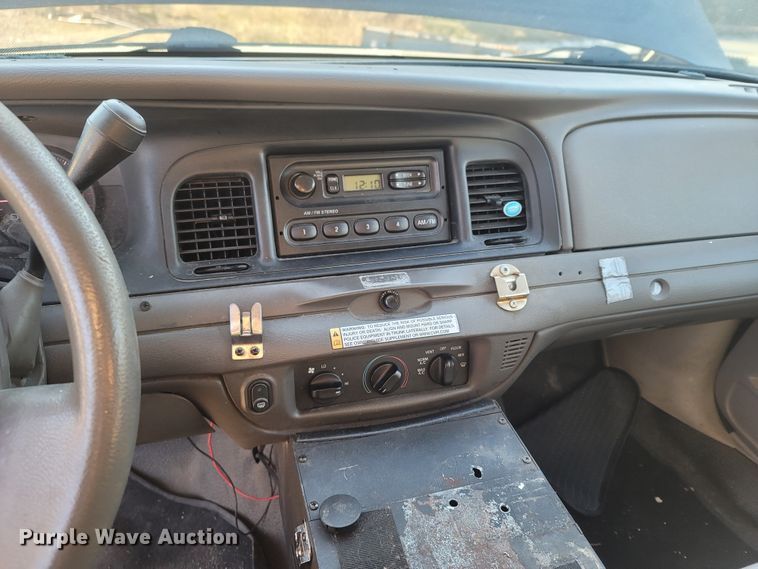 image for item MH9662 2008 Ford Crown Victoria Police Interceptor