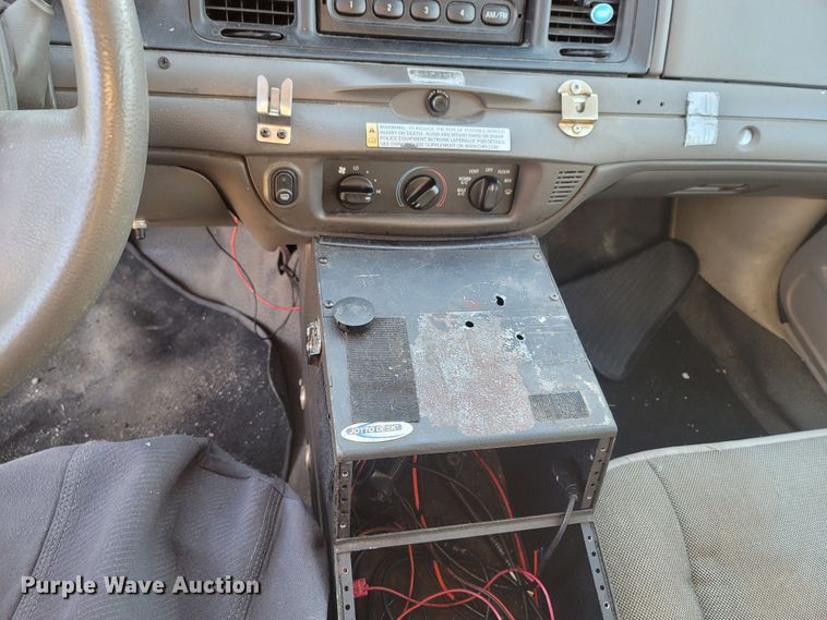 image for item MH9662 2008 Ford Crown Victoria Police Interceptor