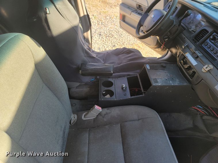 image for item MH9662 2008 Ford Crown Victoria Police Interceptor