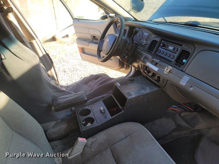 image for item MH9662 2008 Ford Crown Victoria Police Interceptor