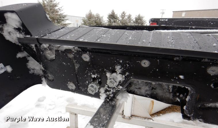 image for item MJ9947 Rear bumper