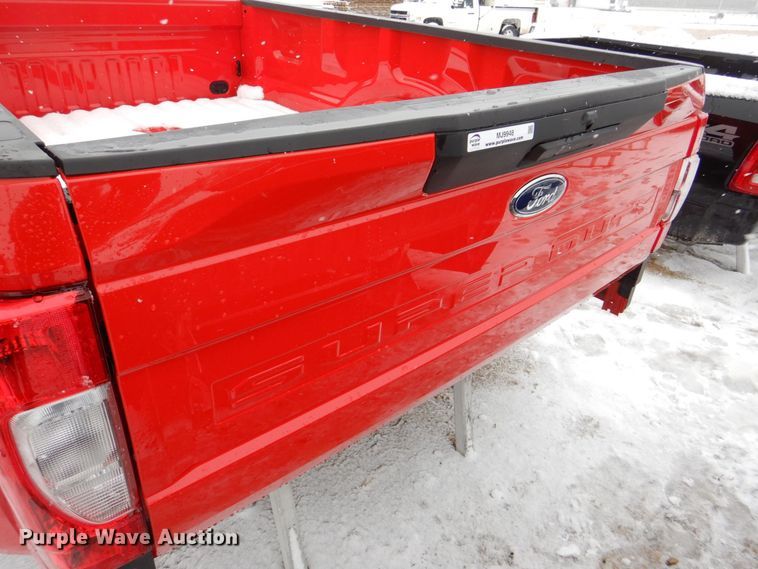 image for item MJ9948 2022 Ford F350  tailgate