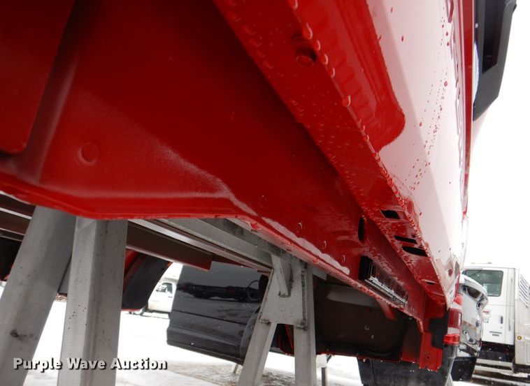 image for item MJ9948 2022 Ford F350  tailgate