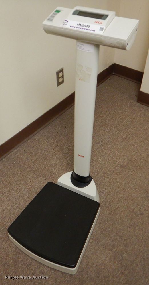 image for item MM9540 Seca  digital scale