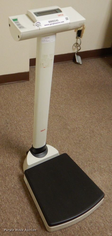 image for item MM9540 Seca  digital scale