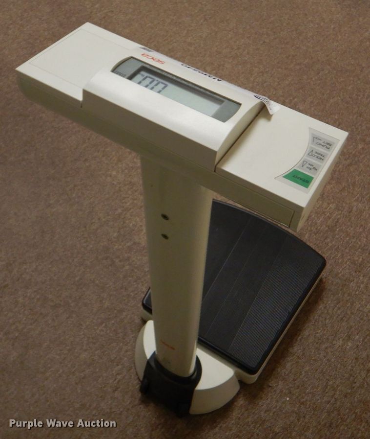 image for item MM9540 Seca  digital scale