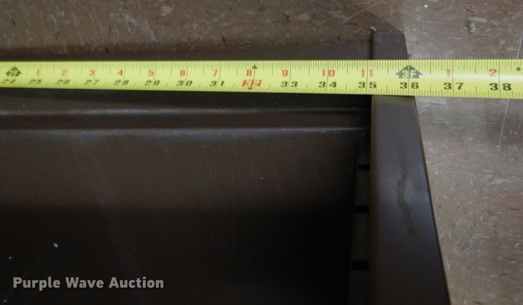 image for item MM9545 (4) metal shelves