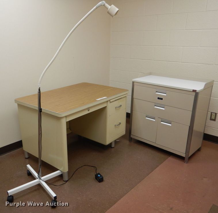 image for item MM9547 Office supplies and equipment