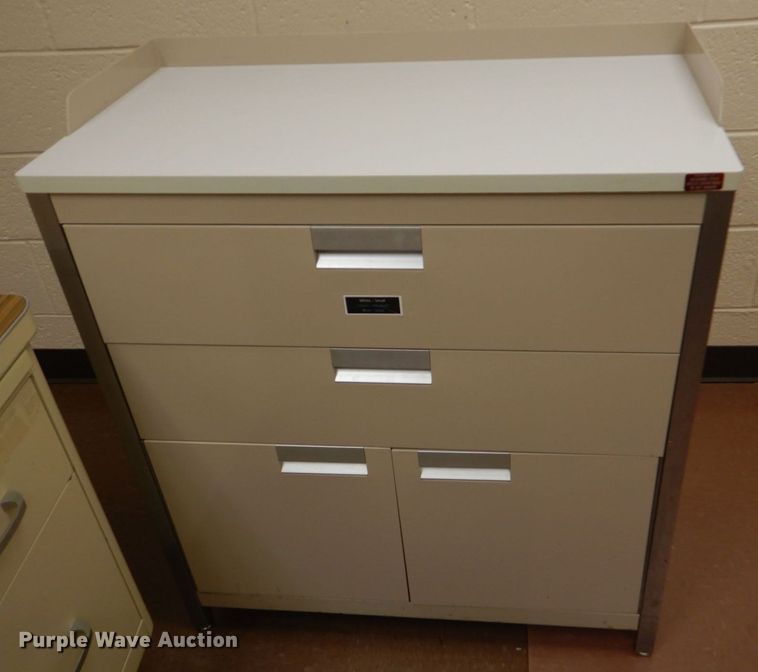 image for item MM9547 Office supplies and equipment