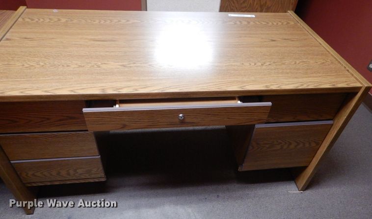 image for item MM9562 Furniture