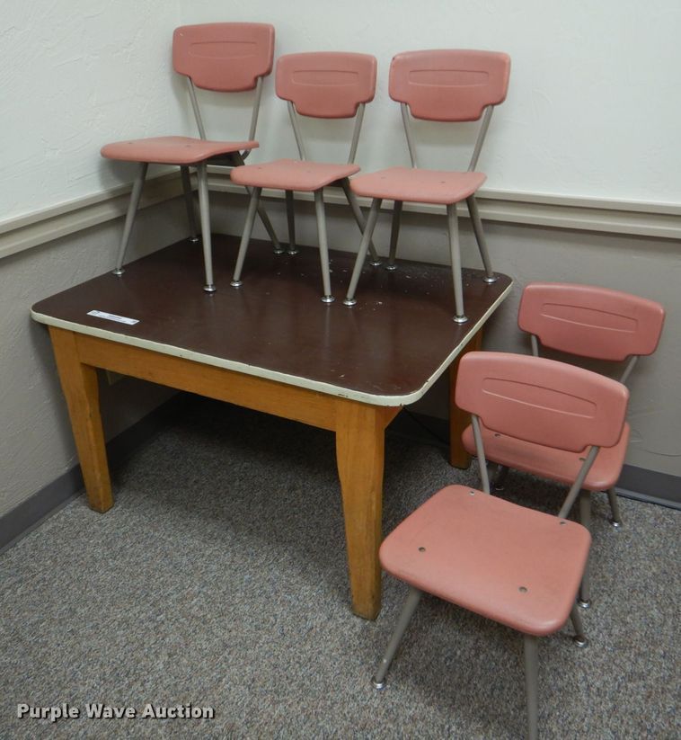 image for item MM9566 Furniture