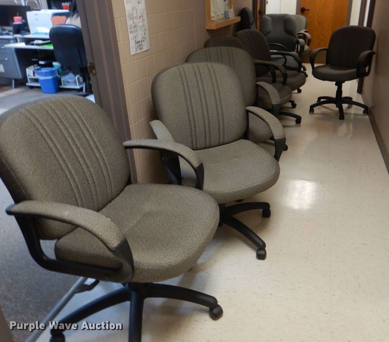 image for item MM9569 (11) chairs