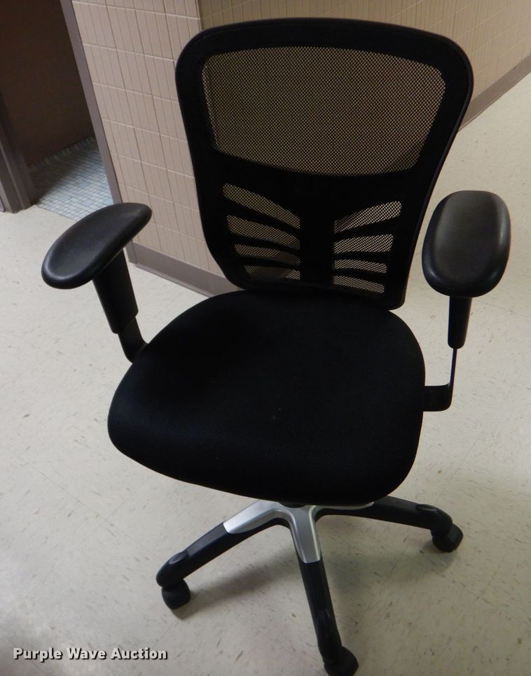 image for item MM9569 (11) chairs