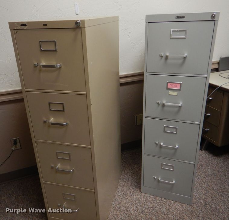 image for item MM9575 (2) file cabinets