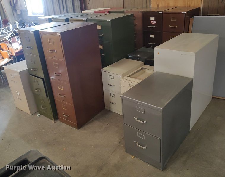 image for item MM9848 Approximately 19 metal file cabinets