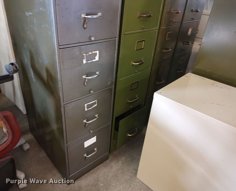 image for item MM9848 Approximately 19 metal file cabinets