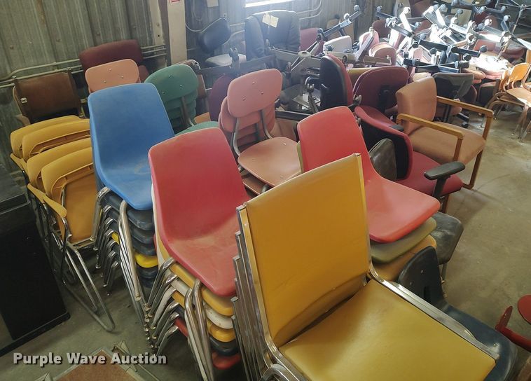 image for item MM9849 Approximately 115 chairs