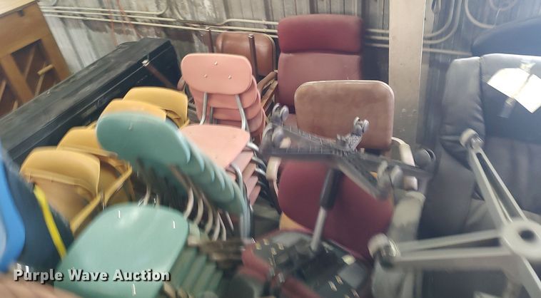 image for item MM9849 Approximately 115 chairs