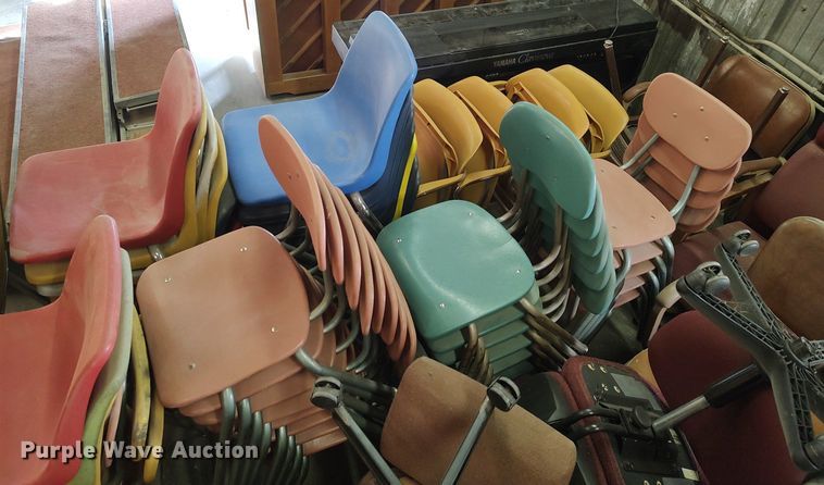 image for item MM9849 Approximately 115 chairs