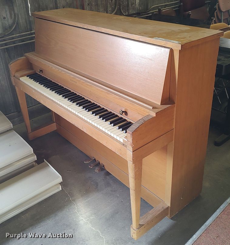 image for item MM9852 (2) pianos