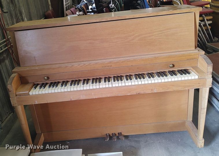 image for item MM9852 (2) pianos