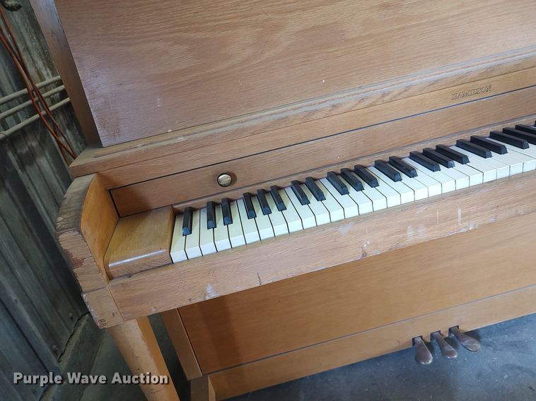 image for item MM9852 (2) pianos