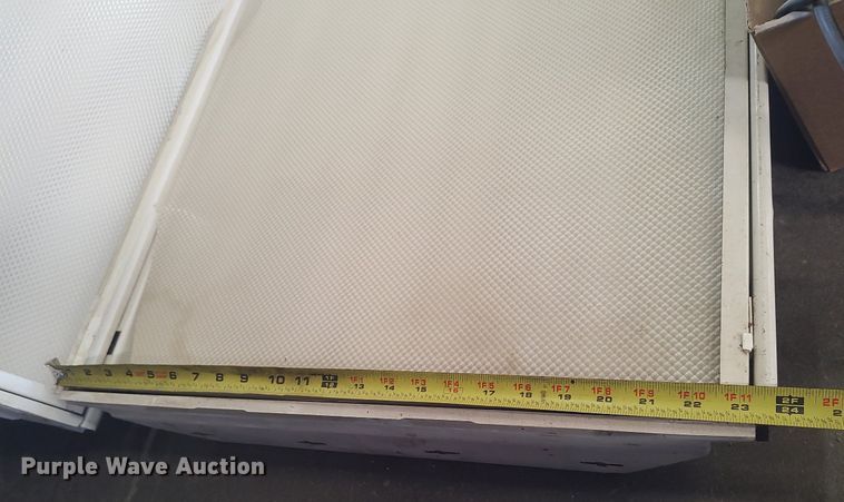 image for item MM9853 (23) lights