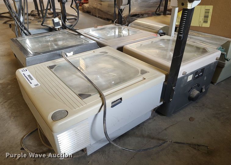 image for item MM9854 (7) overhead projectors