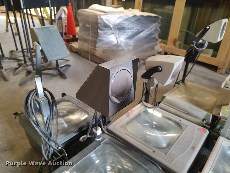 image for item MM9854 (7) overhead projectors