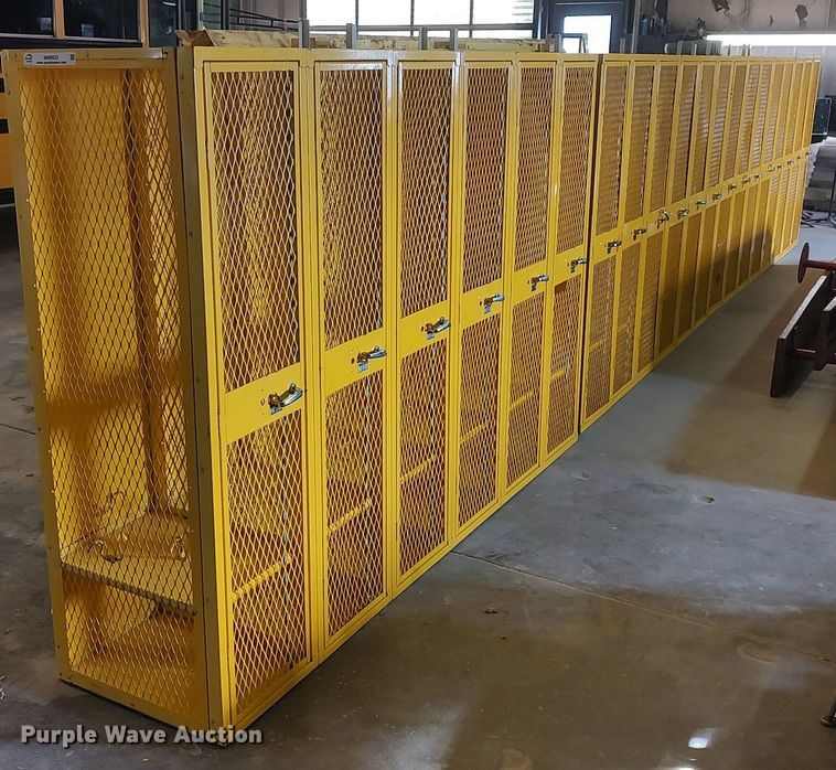 image for item MM9855 (33) lockers