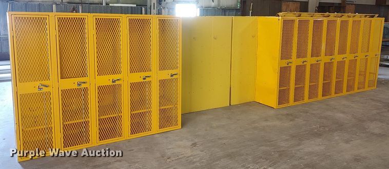 image for item MM9855 (33) lockers