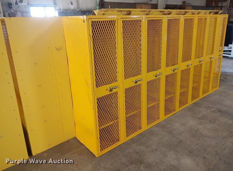 image for item MM9855 (33) lockers